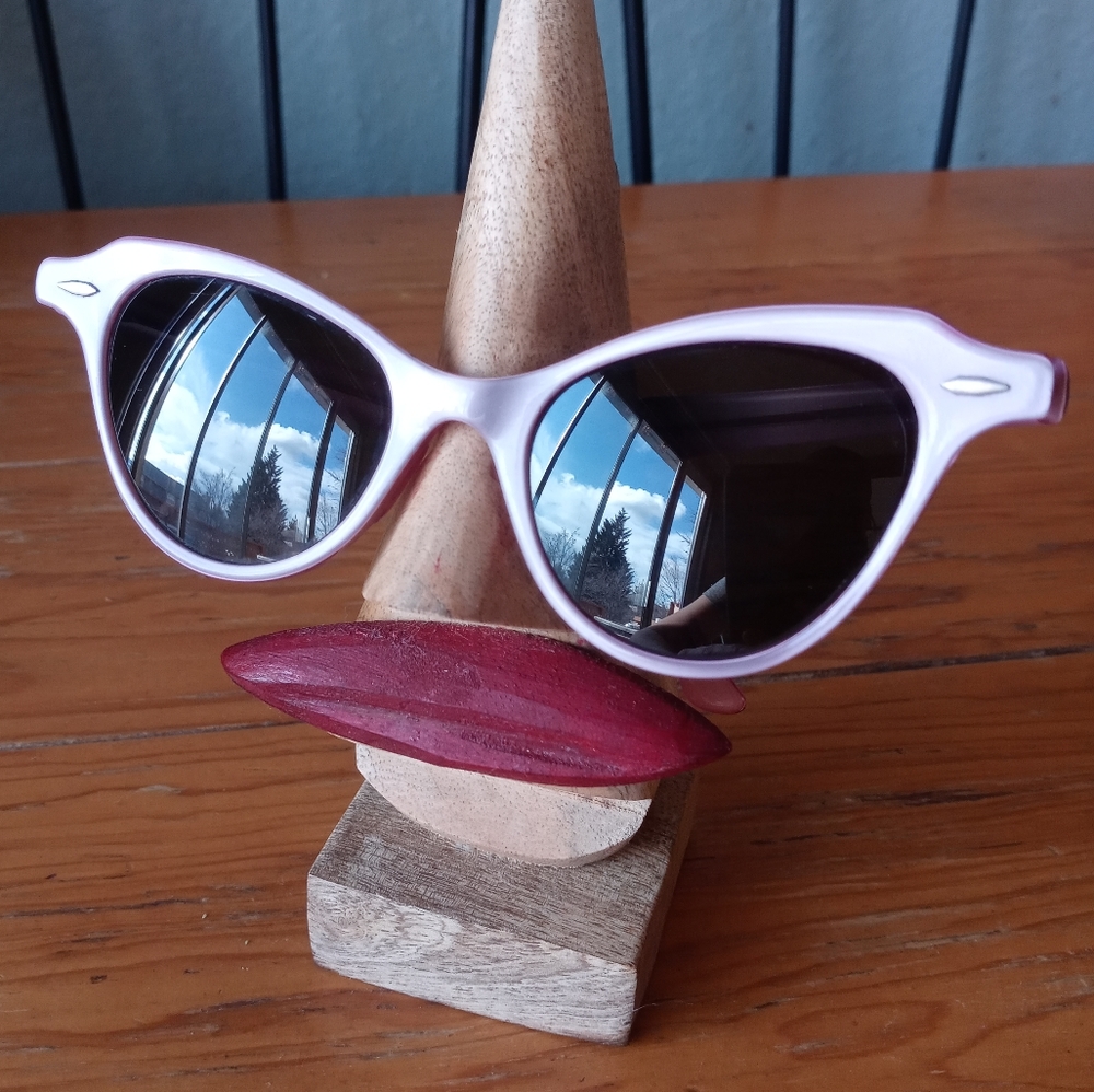 Girl's Cat Eye Sunglasses - Color Pink
